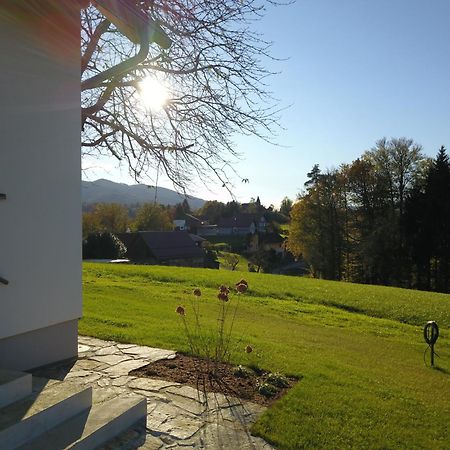 Traumhaftes Ferienhaus am Lateinberg - 8455 Eibiswald Südsteiermark Villa Exterior foto