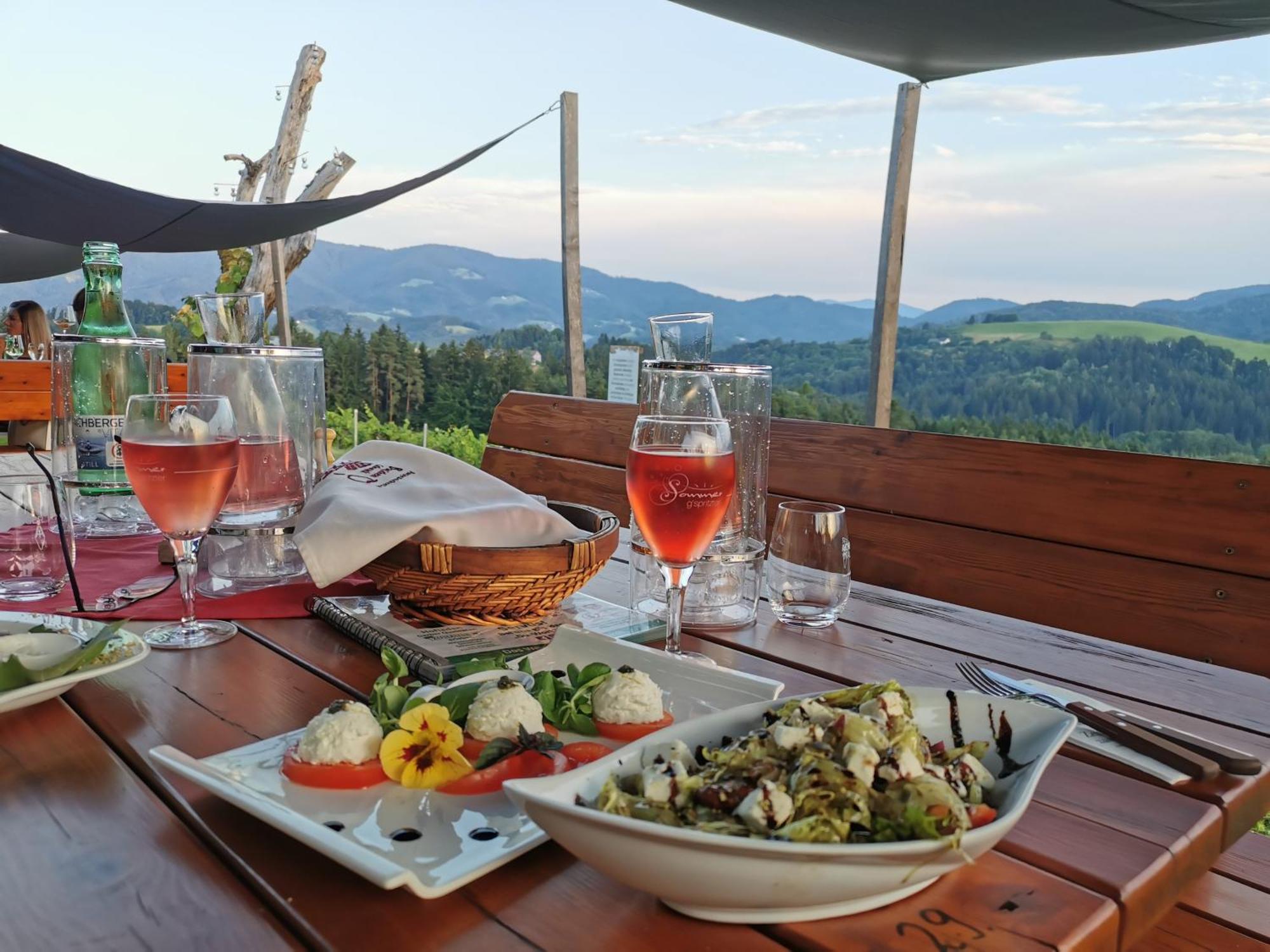 Traumhaftes Ferienhaus am Lateinberg - 8455 Eibiswald Südsteiermark Villa Exterior foto